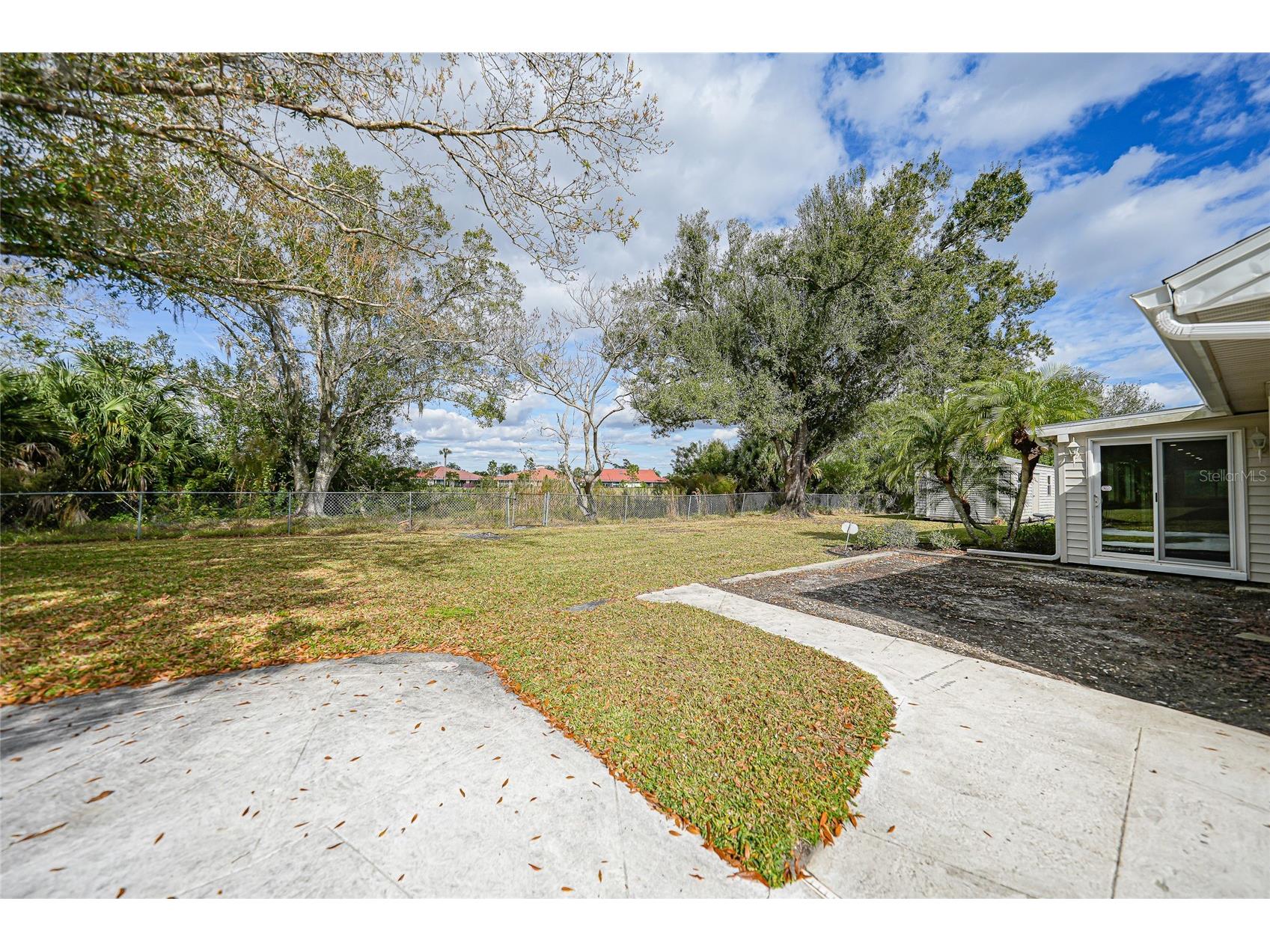 24358 SW Kingsway Circle Lake Suzy FL 34269 C7519813 image42