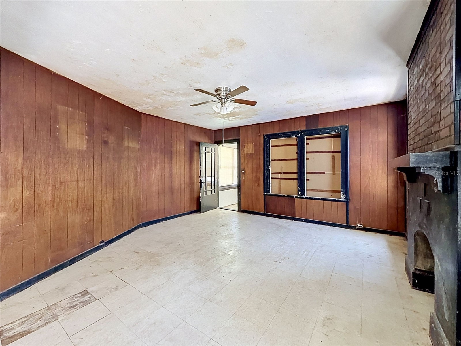 2436 10th Street S Saint Petersburg FL 33705 L4962537 image18