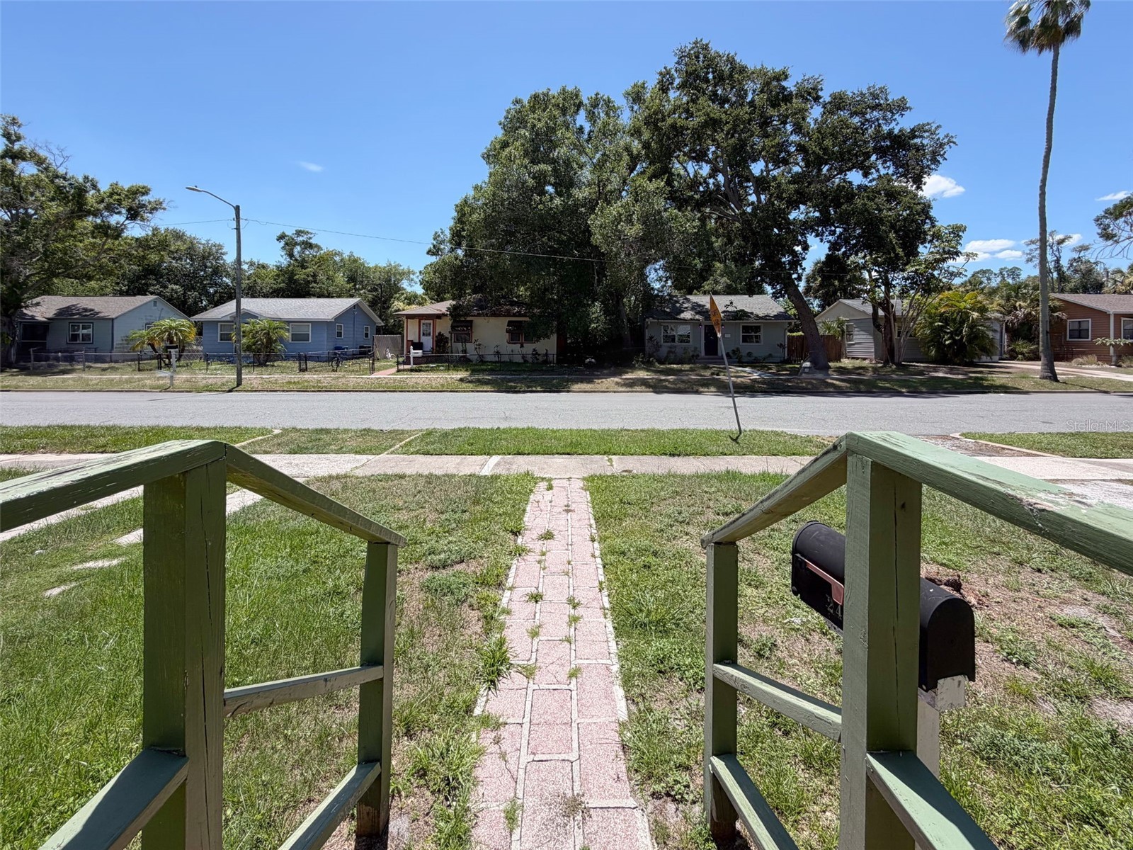 2436 10th Street S Saint Petersburg FL 33705 L4962537 image8