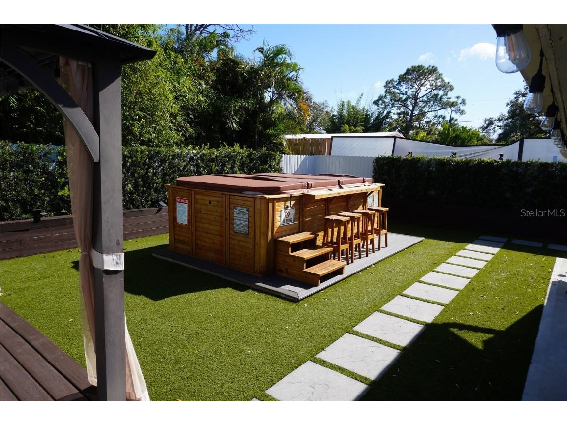 2436 Arapaho Street Sarasota FL 34231 TB8452475 image16