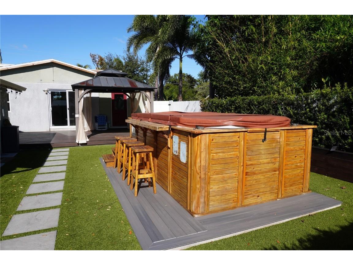 2436 Arapaho Street Sarasota FL 34231 TB8452475 image17