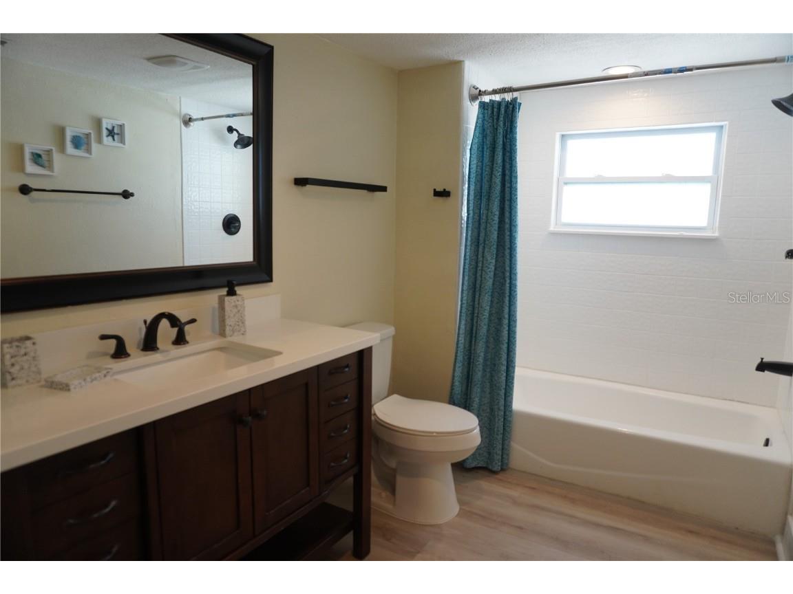 2436 Arapaho Street Sarasota FL 34231 TB8452475 image4