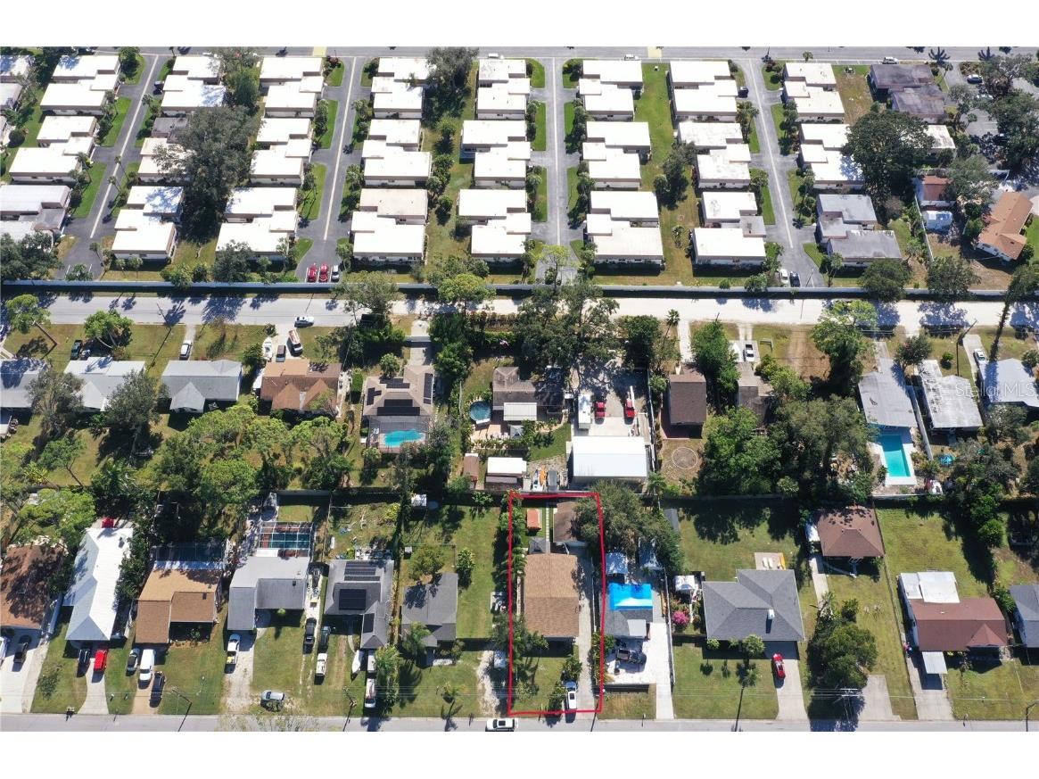 2436 Arapaho Street Sarasota FL 34231 TB8452475 image8