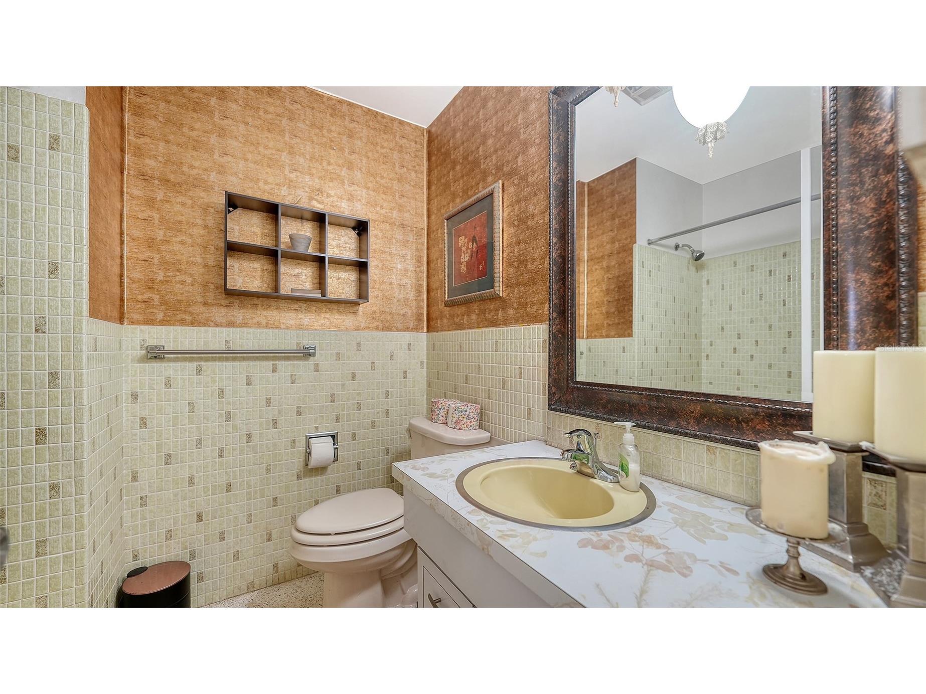 2436 Breakwater Circle Sarasota FL 34231 A4693089 image21
