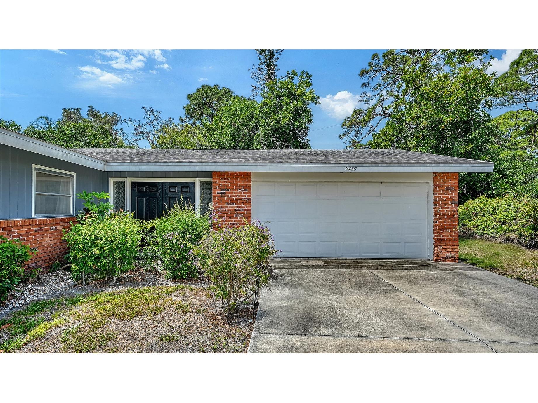2436 Breakwater Circle Sarasota FL 34231 A4693089 image3