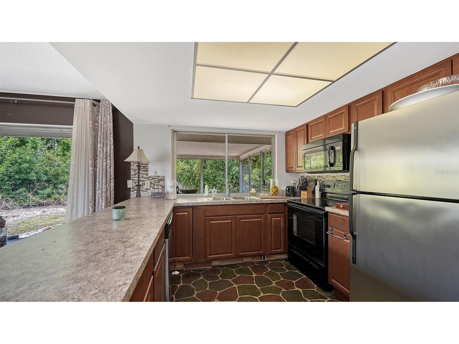2436 Breakwater Circle Sarasota FL 34231 A4693089 image9