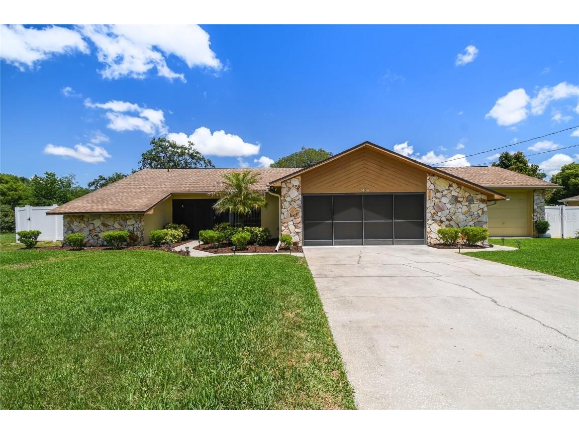 2436 Covington Avenue Spring Hill FL 34608 TB8383147 image1