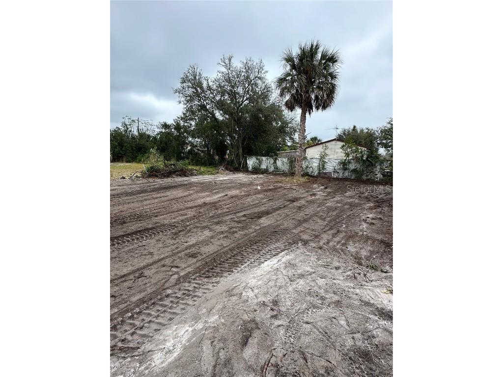 2436 Edwin Street NE Winter Haven FL 33881 P4936050 image1