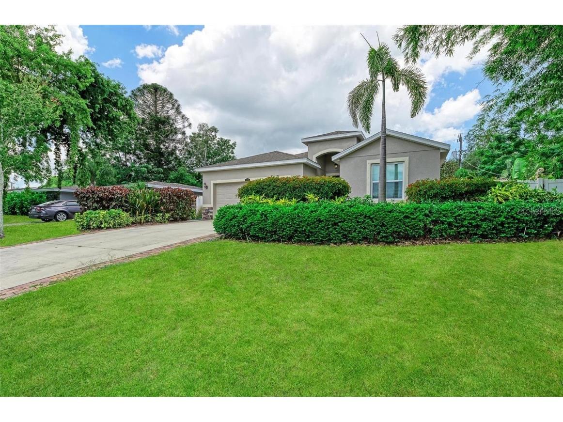 2436 Parson Lane Sarasota FL 34239 A4556852 image1