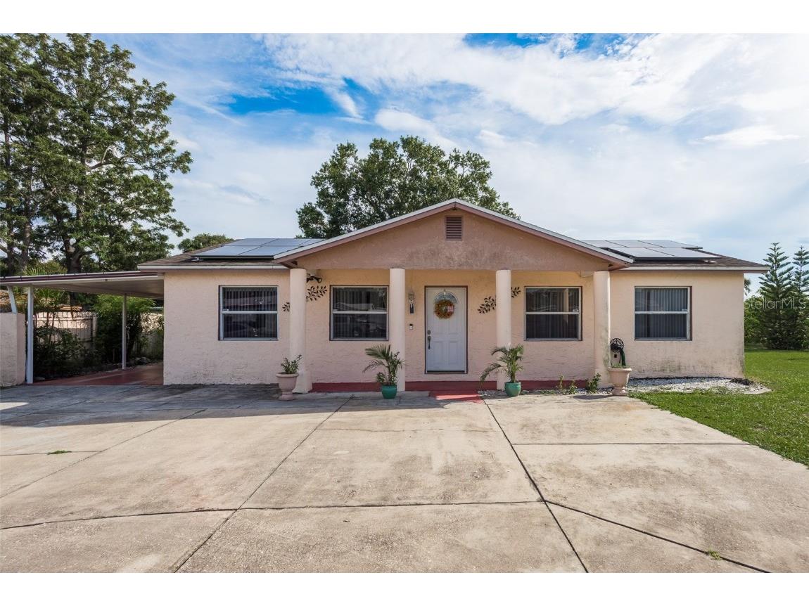 2436 Wishing Well Circle Tampa FL 33619 U8215322 image1
