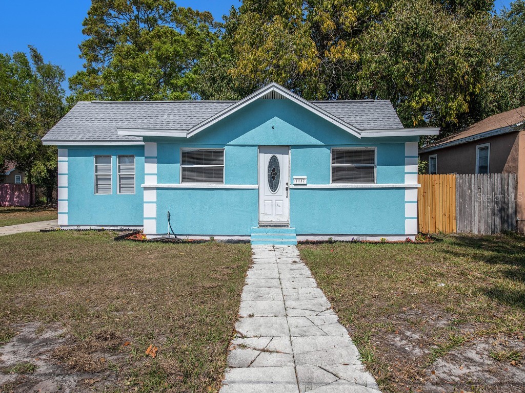 2437 15th Avenue S Saint Petersburg FL 33712 U8193207 image1