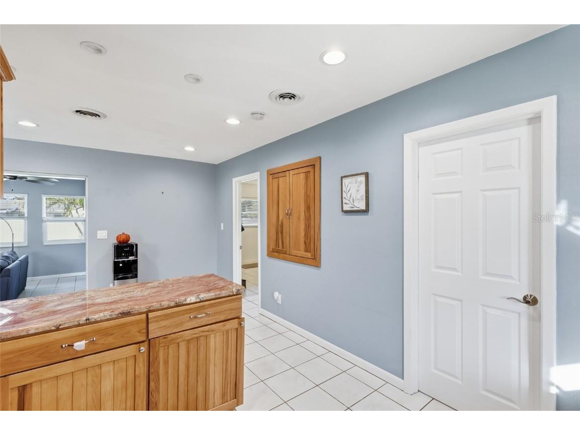 2437 Clematis Street Sarasota FL 34239 A4671676 image14