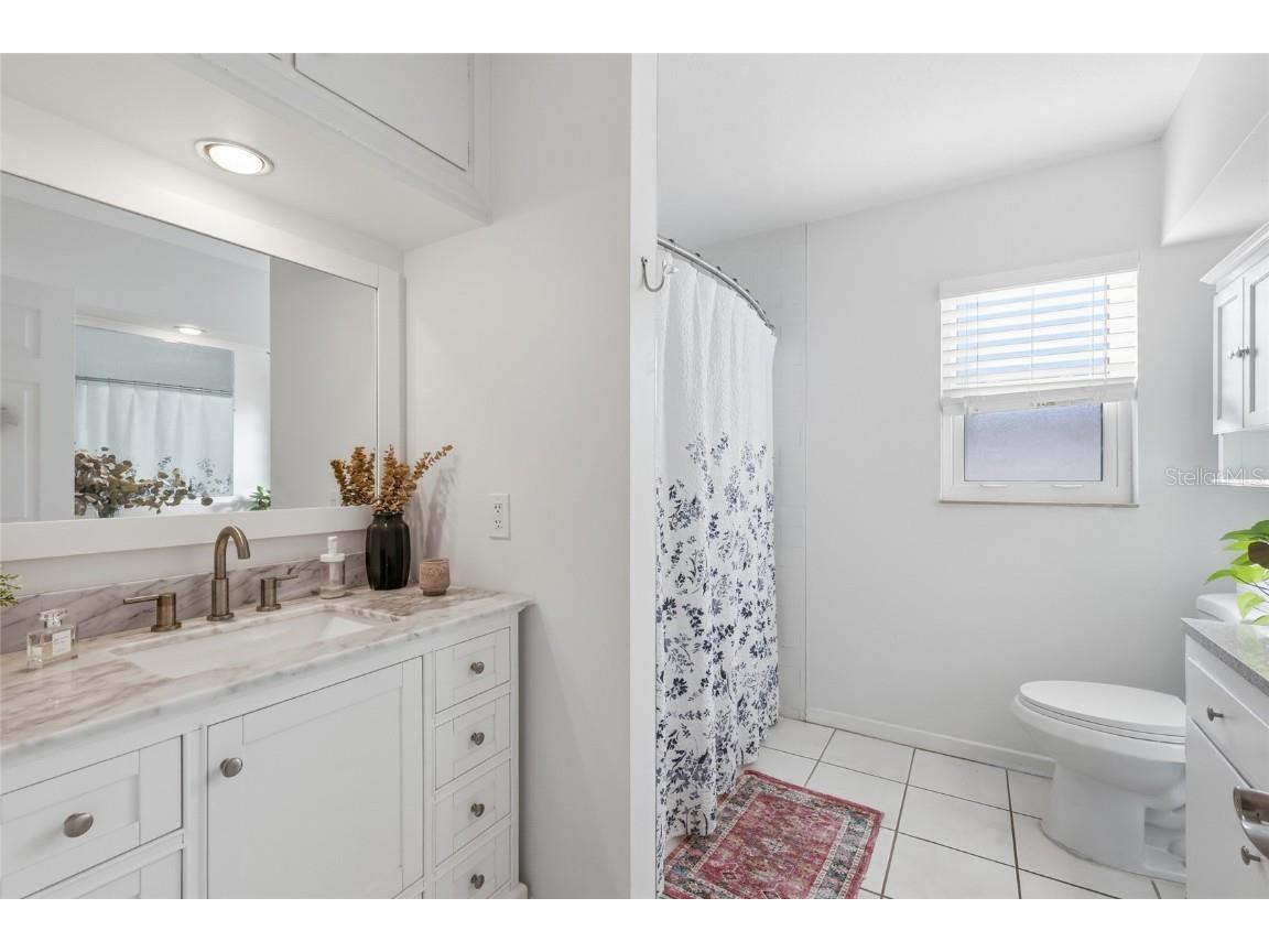 2437 Clematis Street Sarasota FL 34239 A4671676 image20