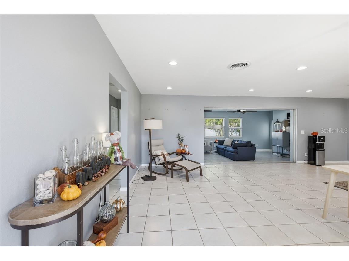 2437 Clematis Street Sarasota FL 34239 A4671676 image5