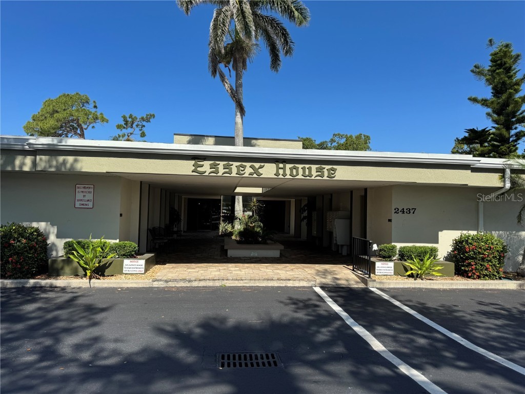 2437 Harbor Boulevard #106 Port Charlotte FL 33952 C7510469 image1