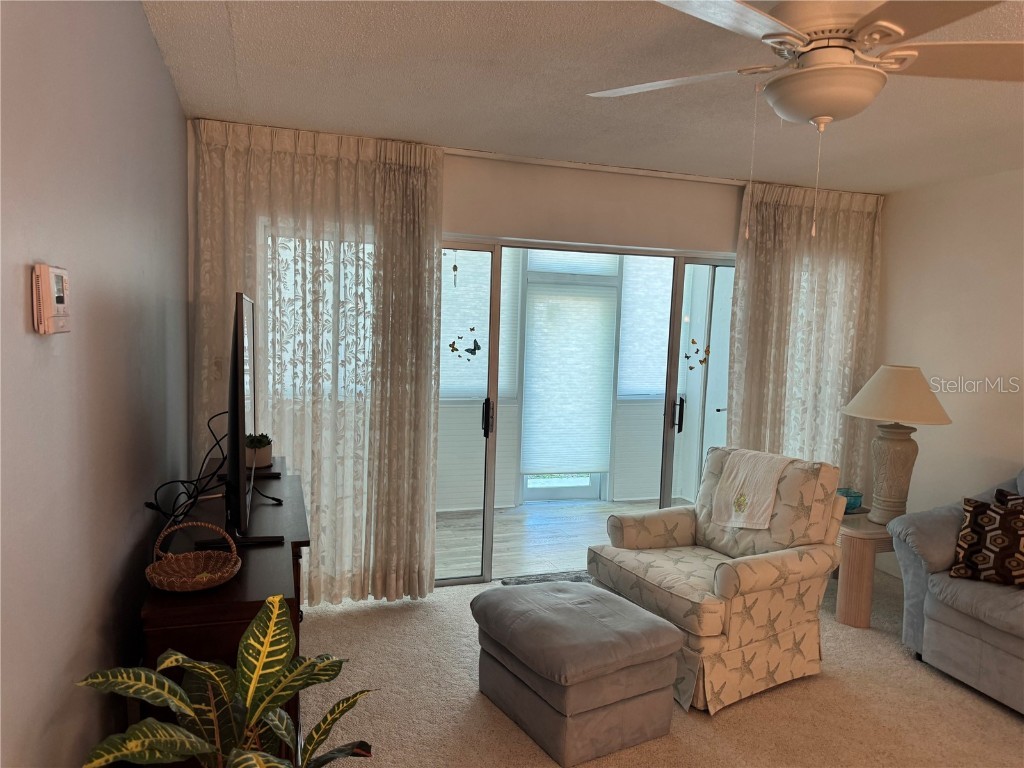 2437 Harbor Boulevard #106 Port Charlotte FL 33952 C7510469 image3