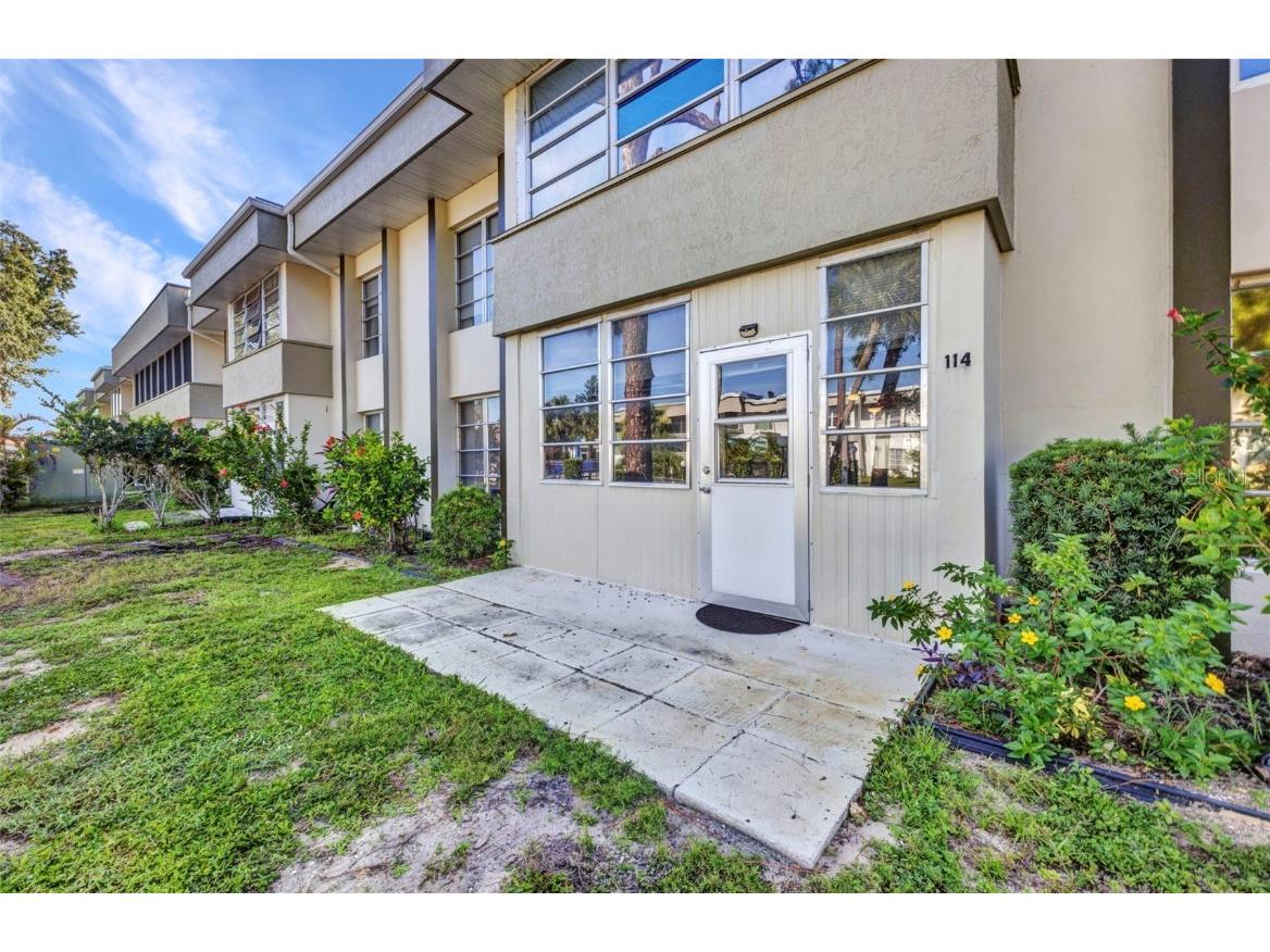 2437 Harbor Boulevard #114 Port Charlotte FL 33952 C7511485 image29