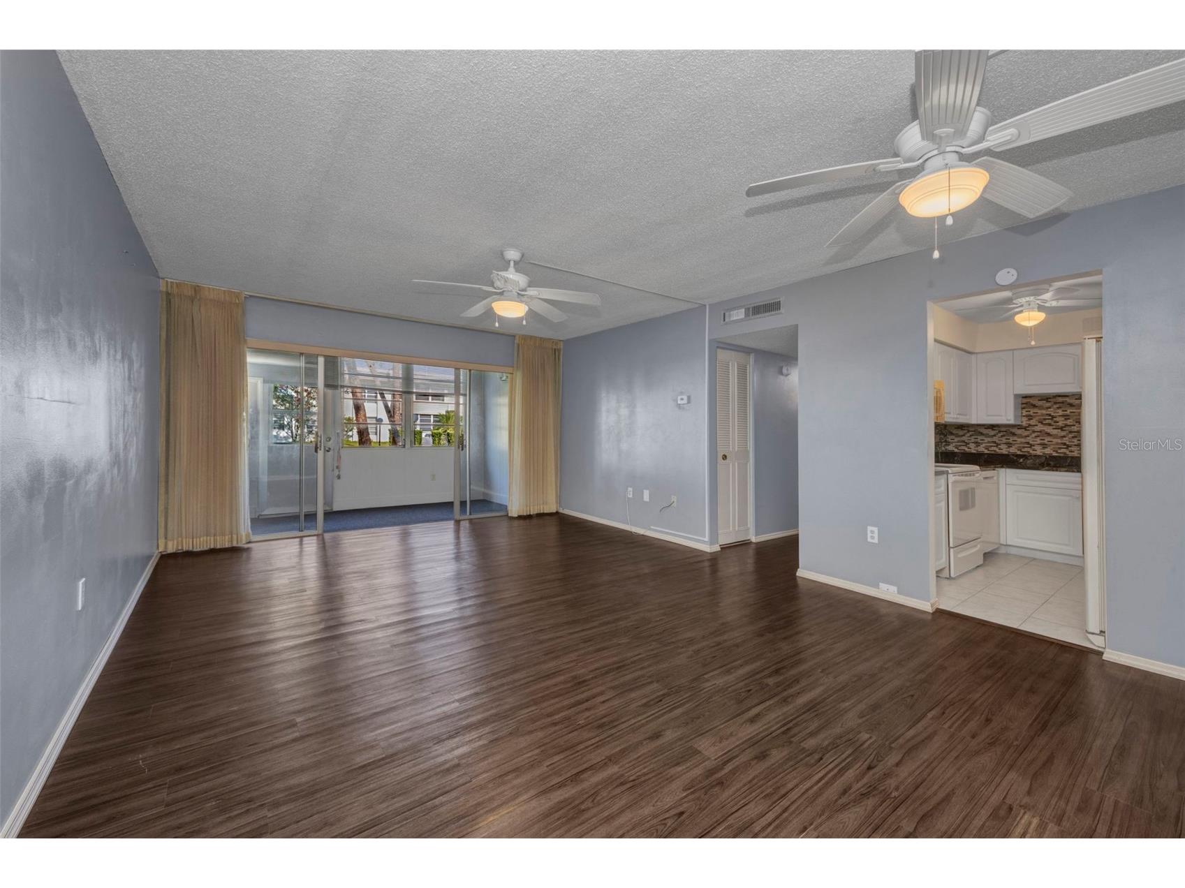 2437 Harbor Boulevard #114 Port Charlotte FL 33952 C7523530 image16