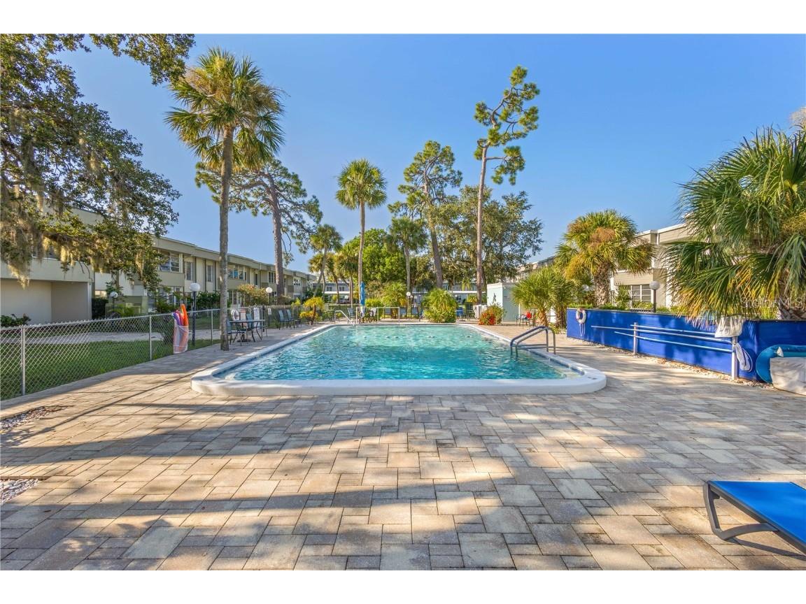 2437 Harbor Boulevard #210 Port Charlotte FL 33952 C7513839 image3