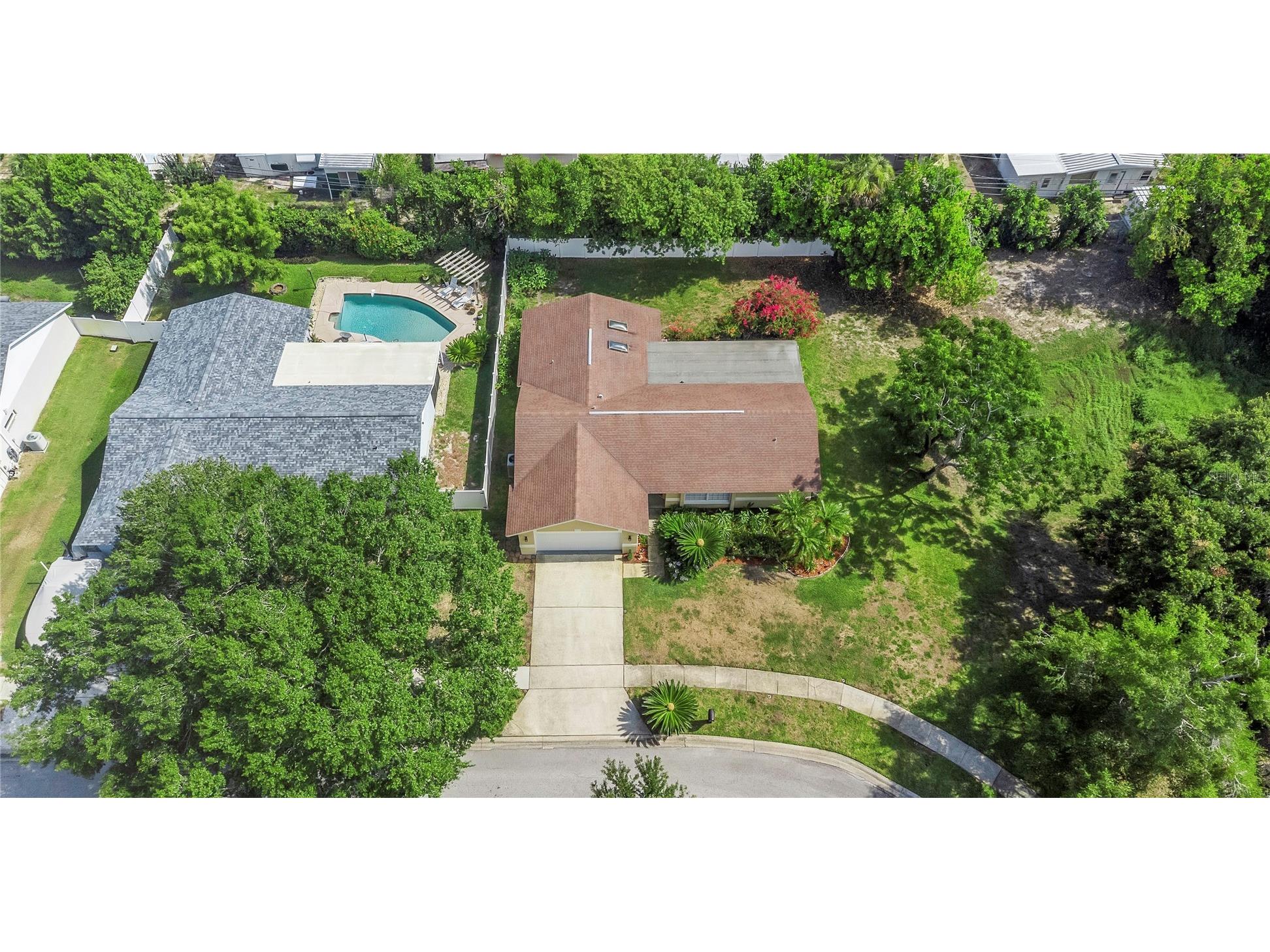 2437 Hawk Avenue Palm Harbor FL 34683 W7886760 image33