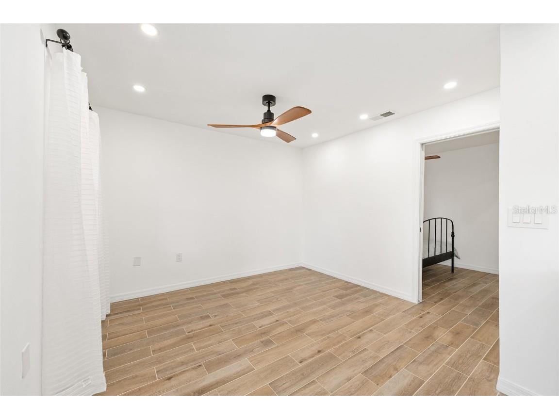 2437 NE 6th Street #14 Ocala FL 34470 OM711941 image9