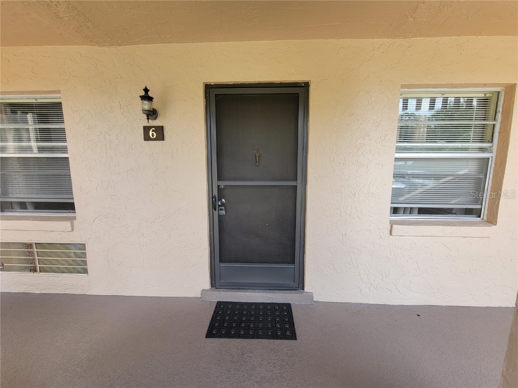 2437 NE 6th Street #6 Ocala FL 34470 OM660743 image1