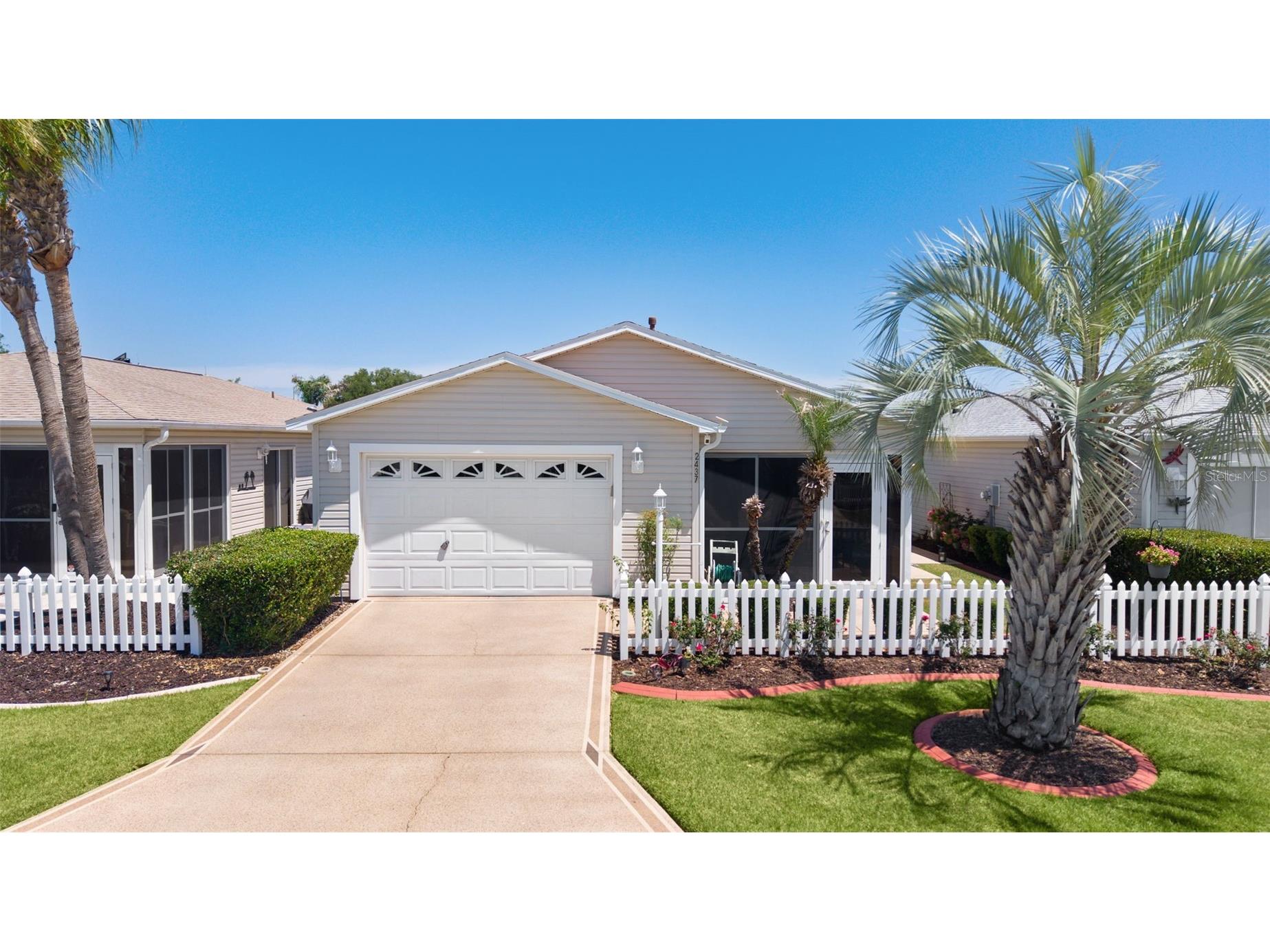 2437 Southern Oak Street The Villages FL 32162 G5112105 image3