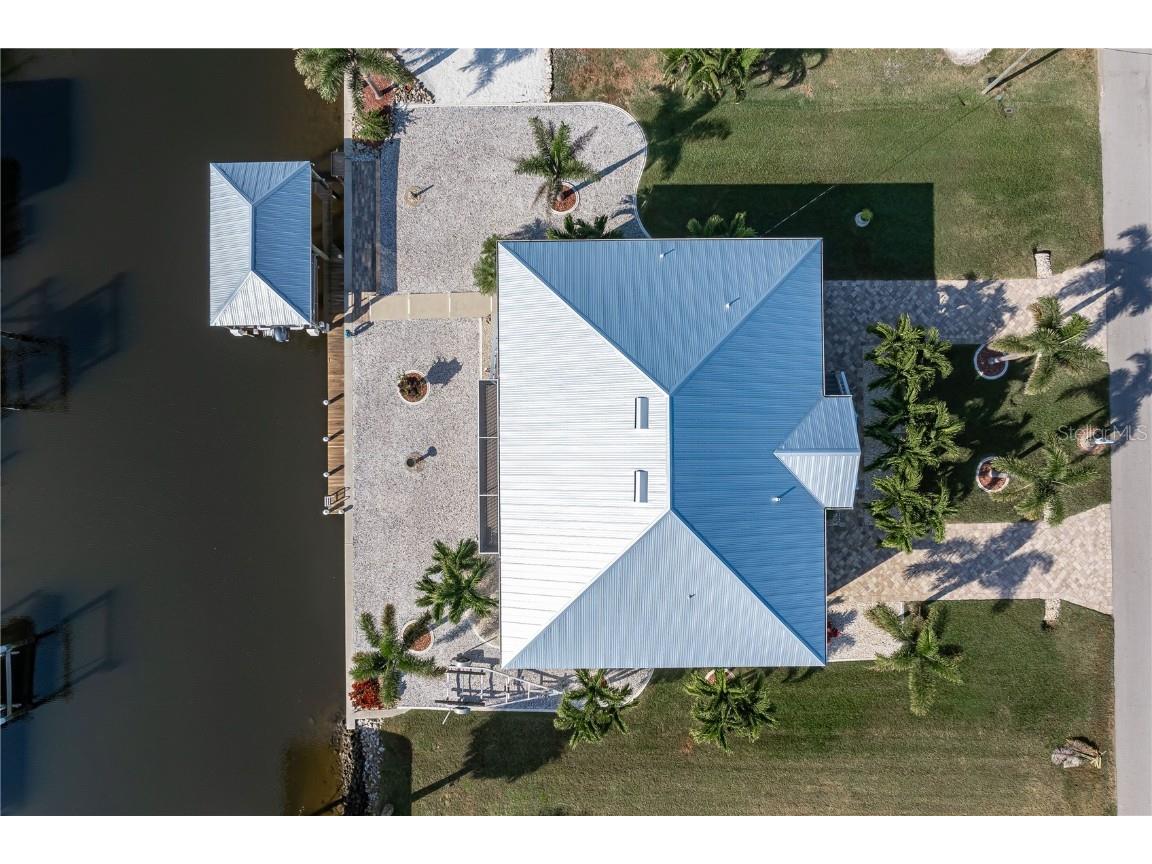 24377 Treasure Island Boulevard Punta Gorda FL 33955 C7518834 image14