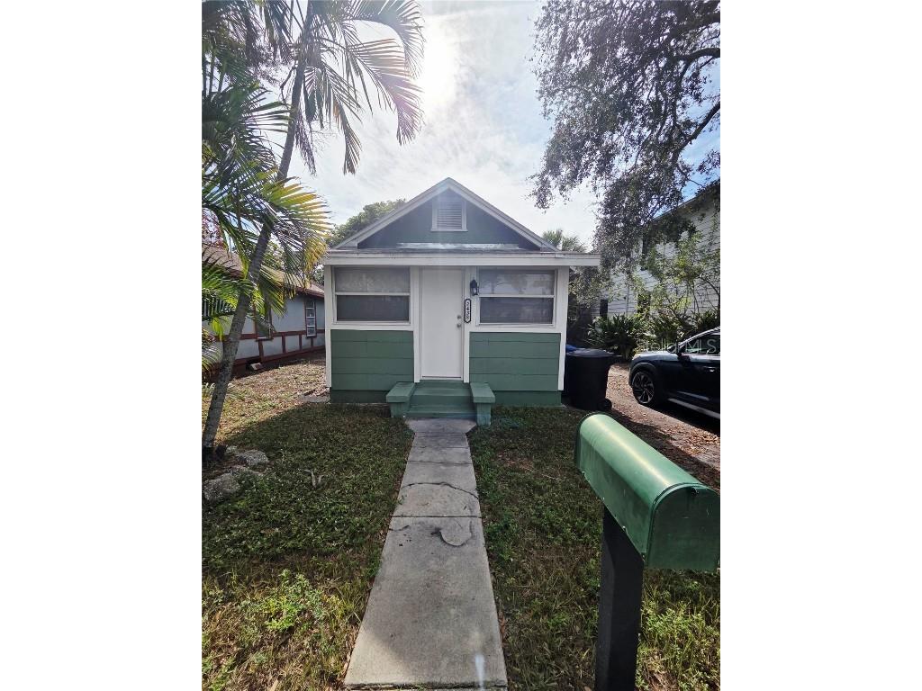 2438 9th Avenue S Saint Petersburg FL 33712 TB8455940 image1