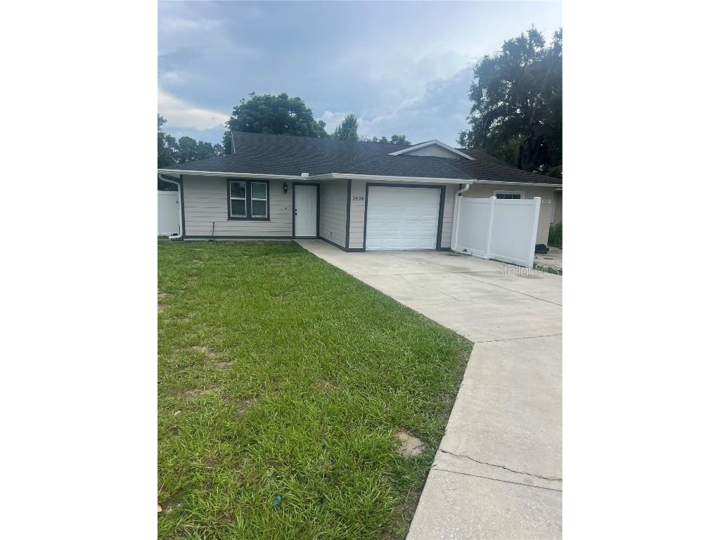2438 Centennial Boulevard Leesburg FL 34748 G5099693 image1
