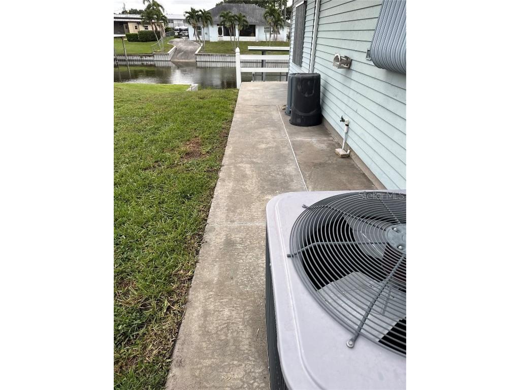 2438 SE 32nd Street Okeechobee FL 34974 - LAKE OKEECHOBEE OK225359 image18