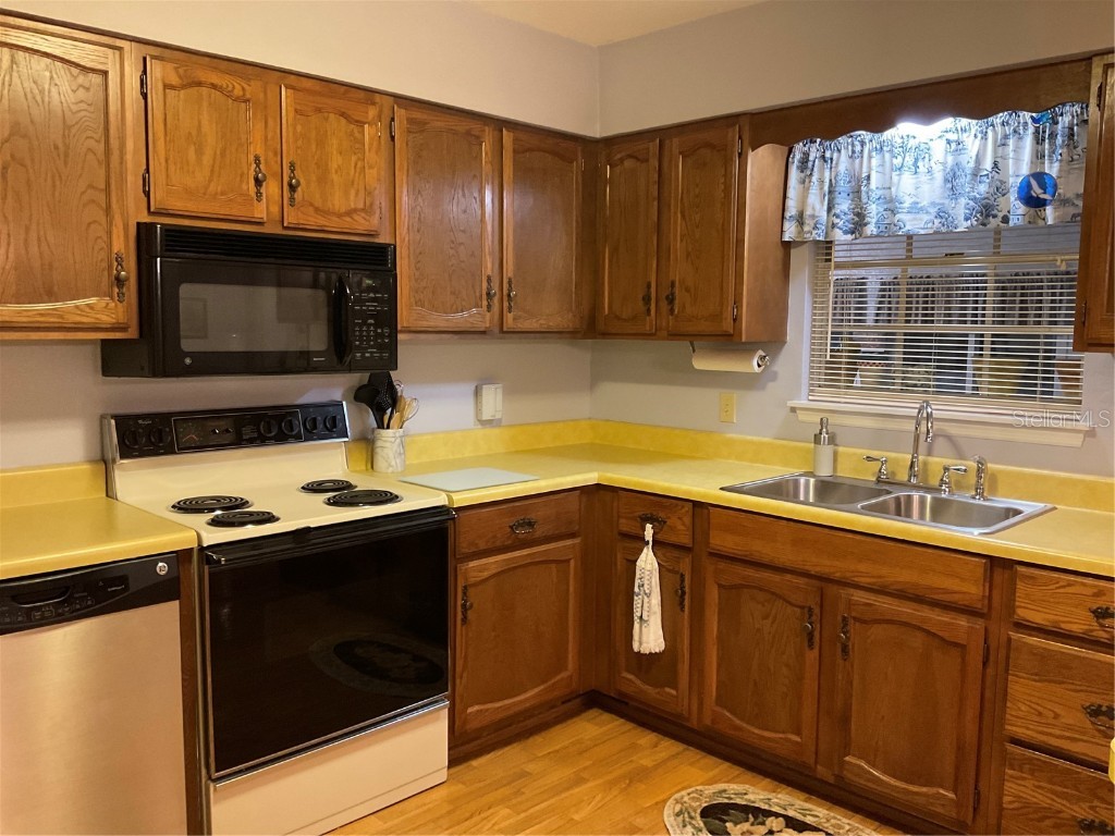 2438 SE 32nd Street Okeechobee FL 34974 - LAKE OKEECHOBEE OK225359 image42