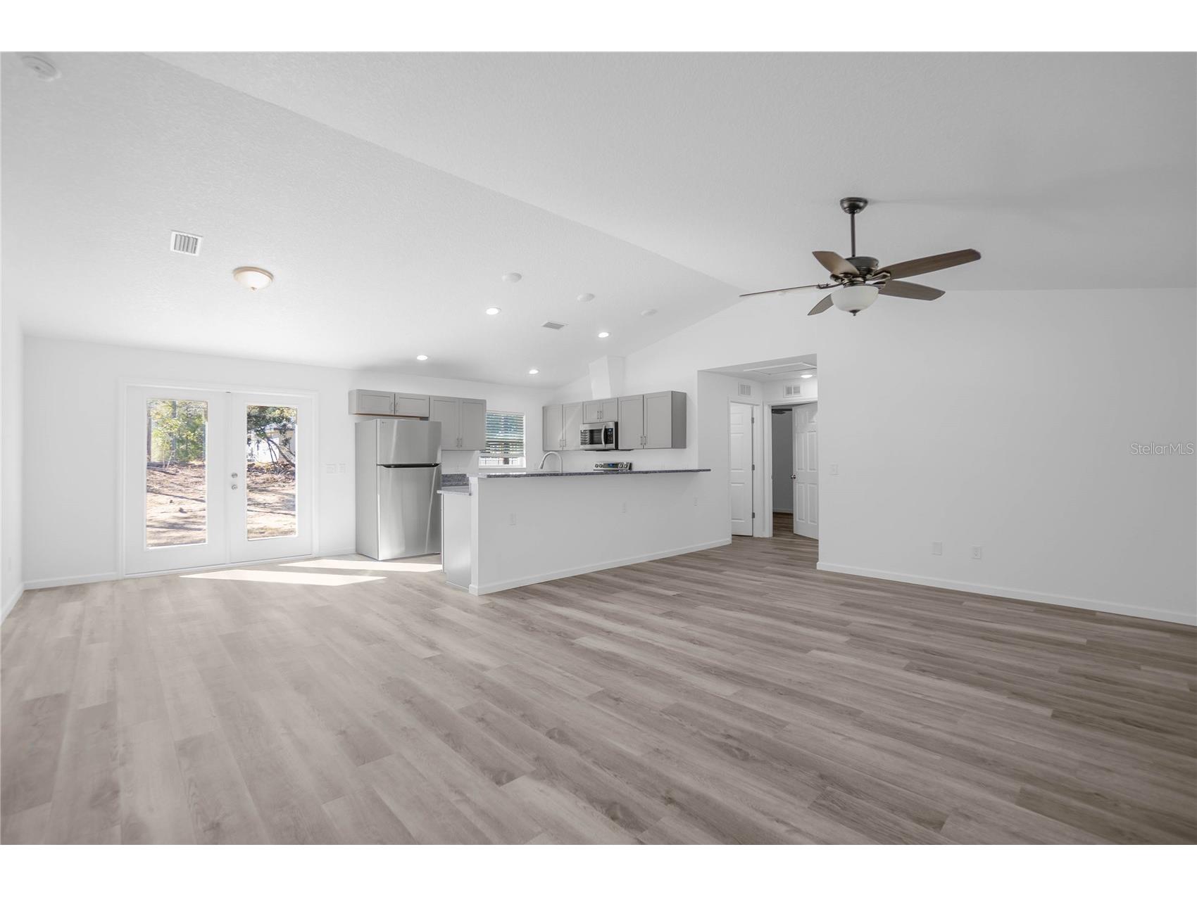 2438 W Vespero Street Citrus Springs FL 34433 OM722460 image6