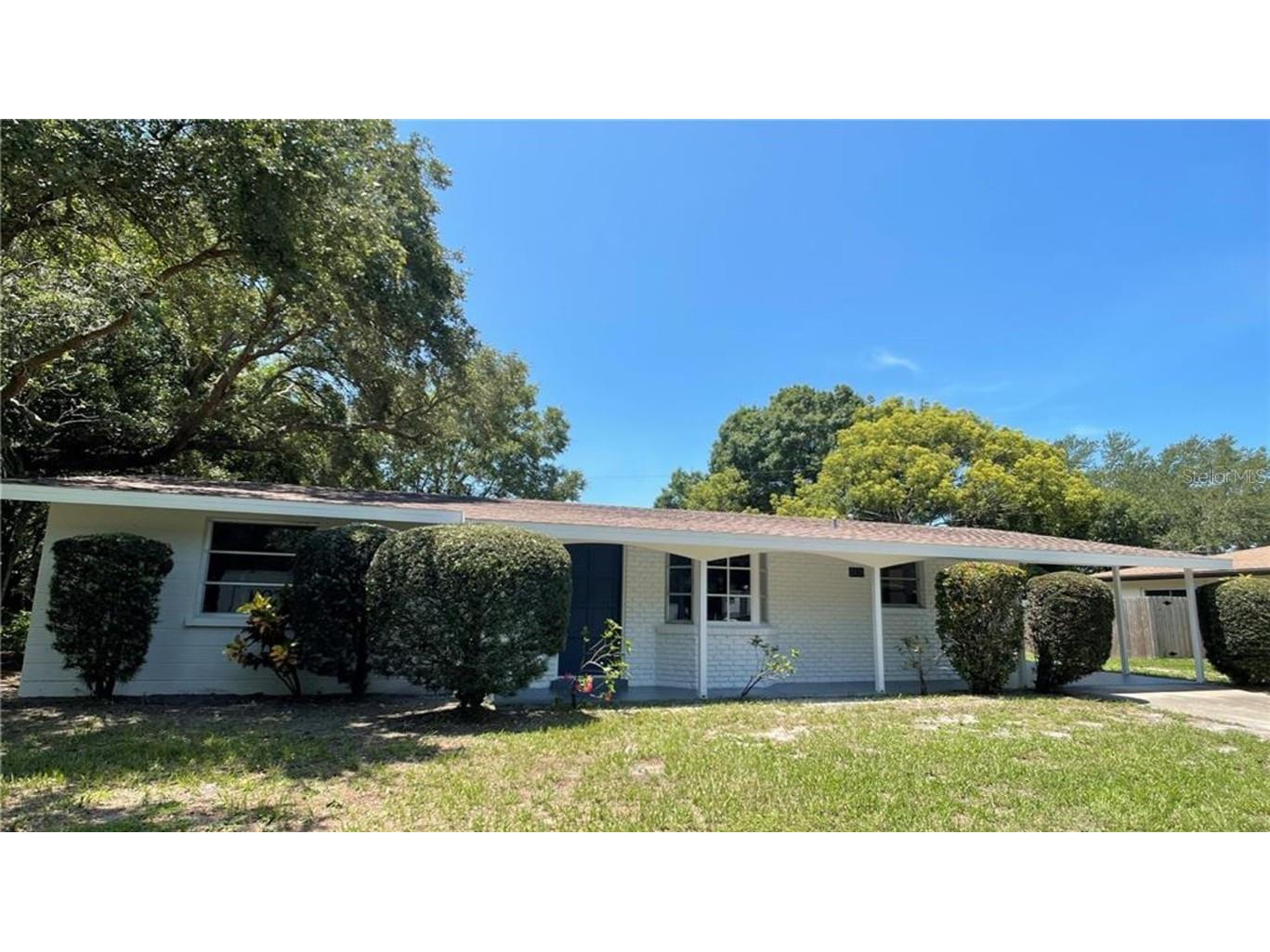 2438 Wisteria Street Sarasota FL 34239 A4517219 image1