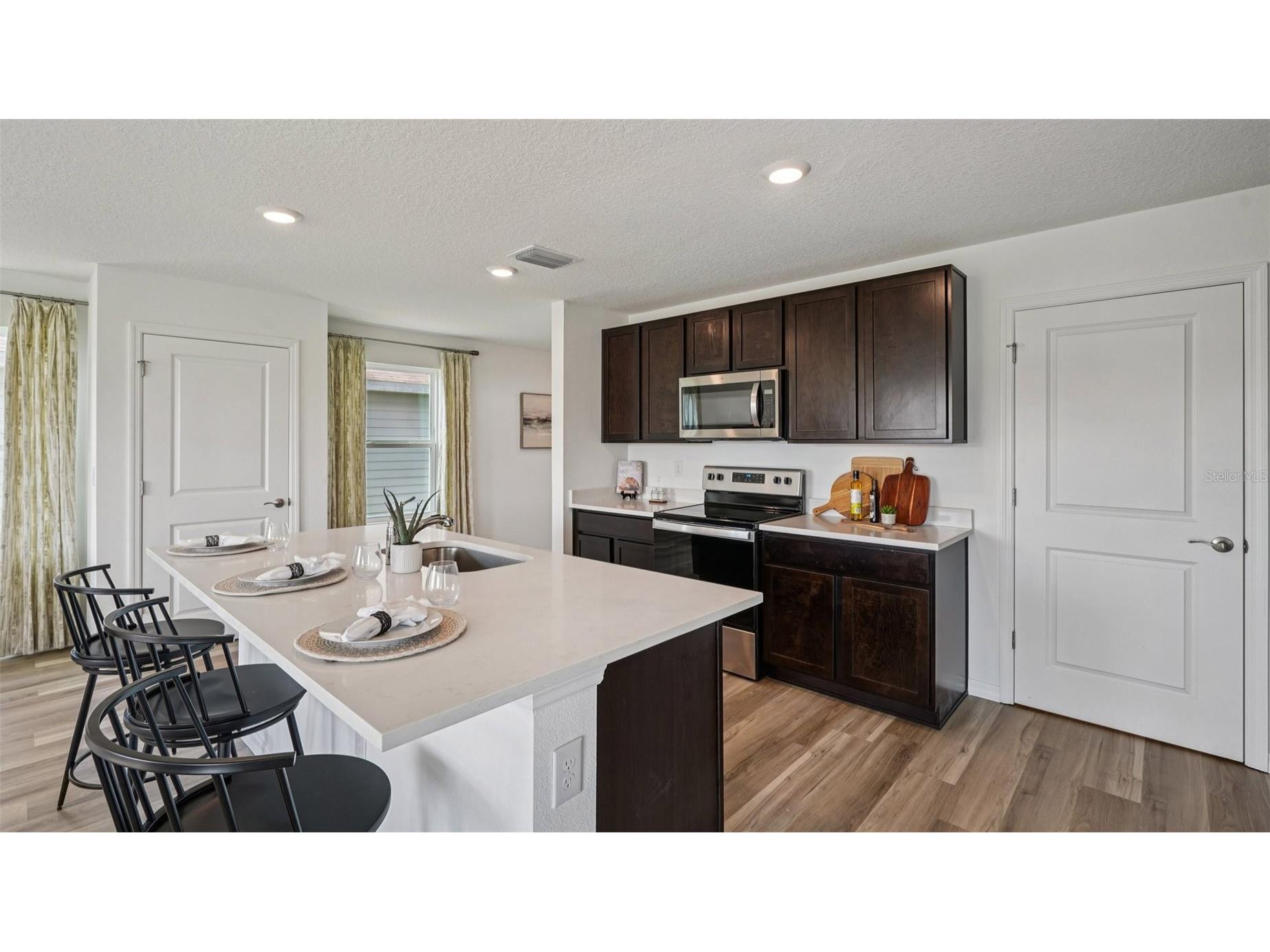 24388 NW 10th Place Newberry FL 32669 OM719481 image5