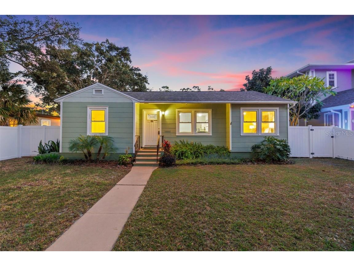 244 36th Avenue NE Saint Petersburg FL 33704 U8222305 image1