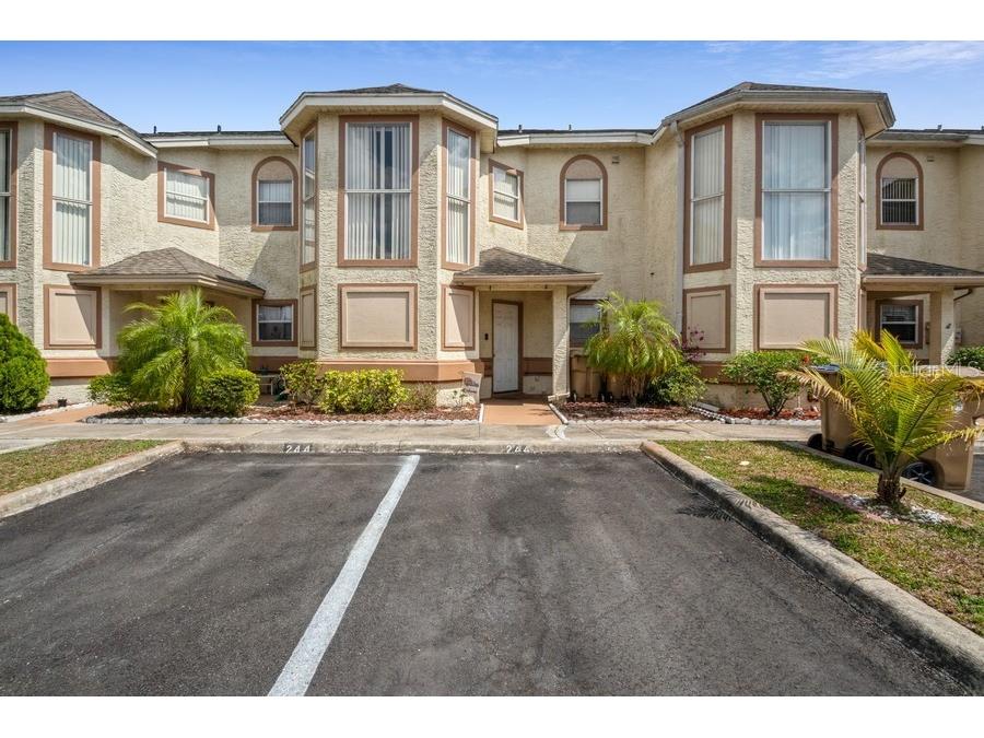 244 Dawn Court Kissimmee FL 34743 - LAKE VENTURA O6126190 image1