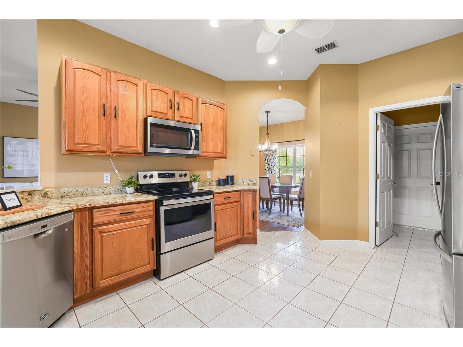 244 Largo Drive Kissimmee FL 34759 O6397640 image16
