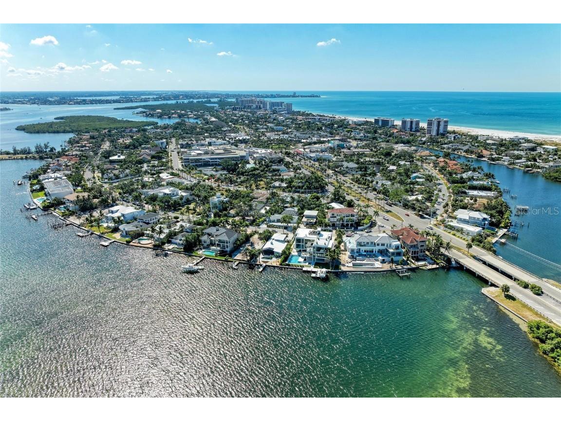 244 N Washington Drive Sarasota FL 34236 A4668323 image10