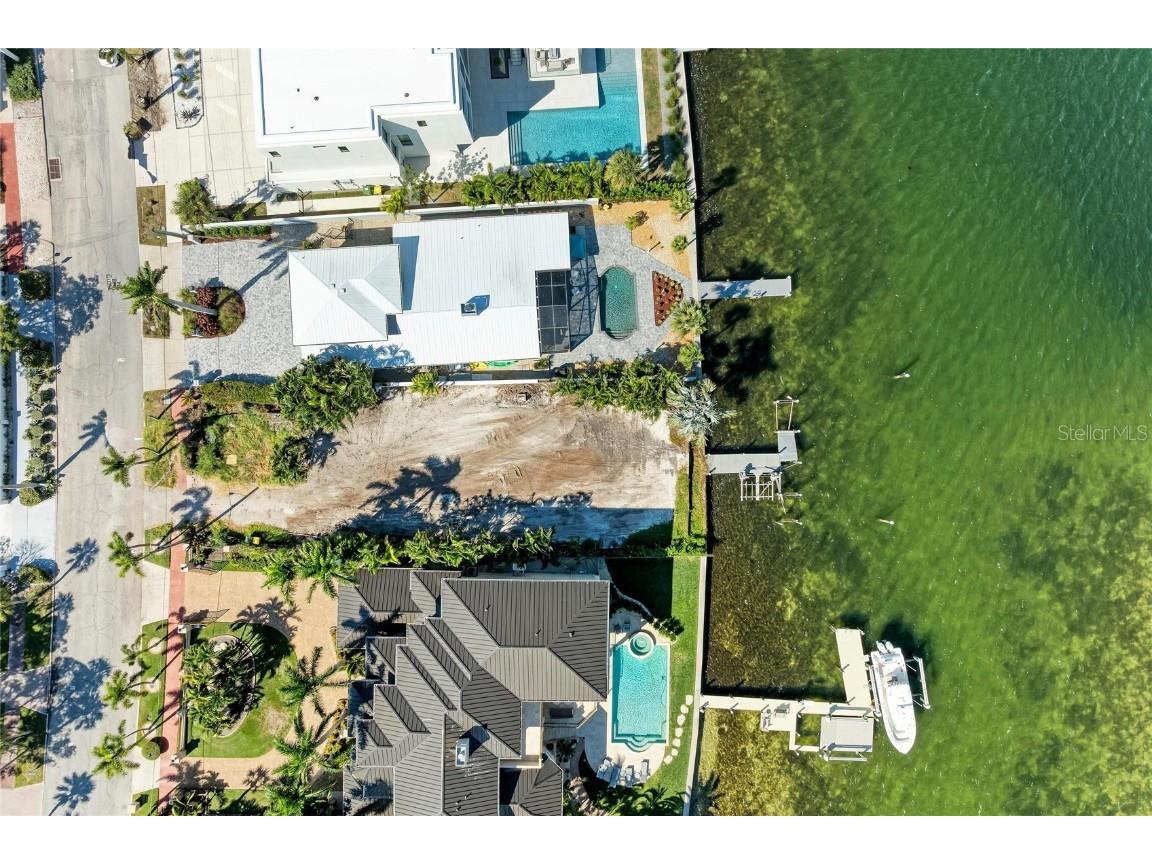 244 N Washington Drive Sarasota FL 34236 A4668323 image3