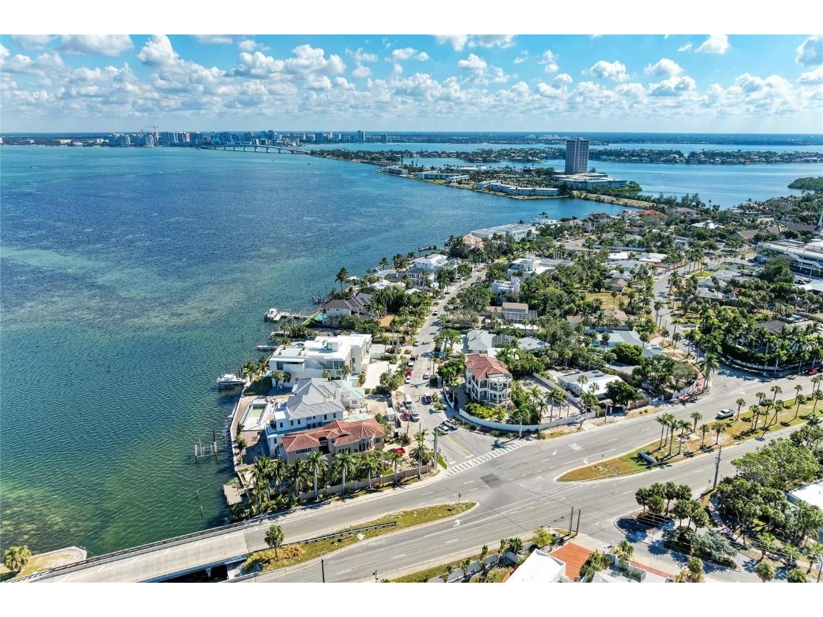 244 N Washington Drive Sarasota FL 34236 A4668323 image9