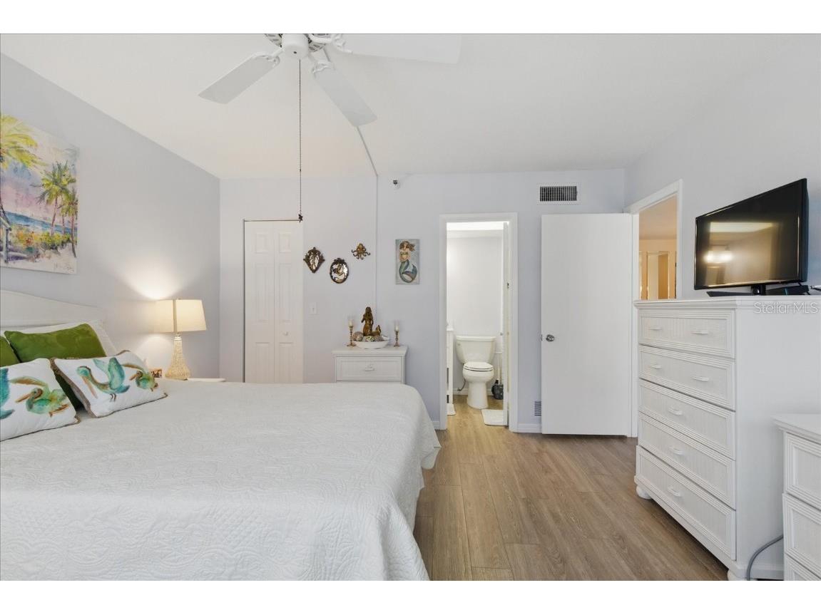 244 Saint Augustine #605 Venice FL 34285 N6141677 image17