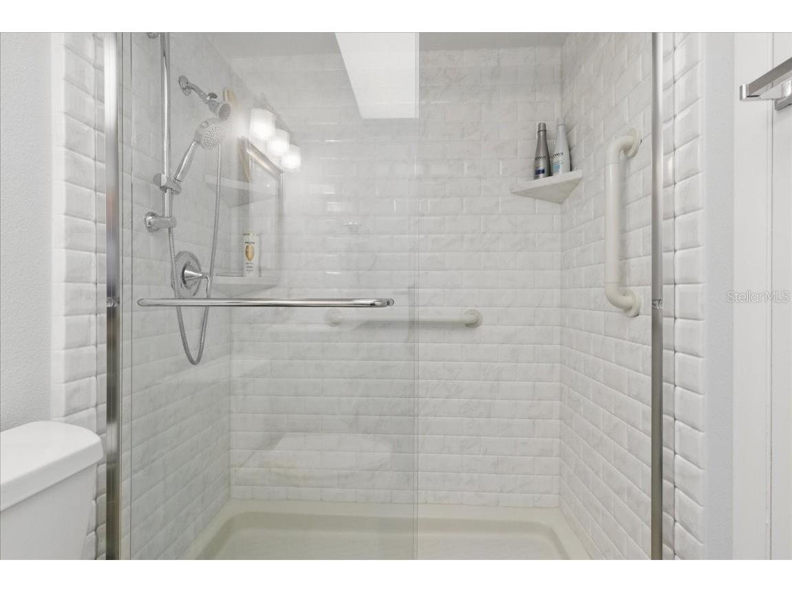 244 Saint Augustine #605 Venice FL 34285 N6141677 image21