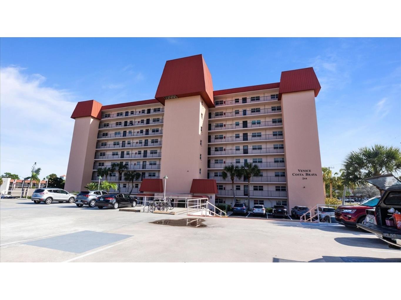 244 Saint Augustine Avenue #201 Venice FL 34285 N6130187 image1