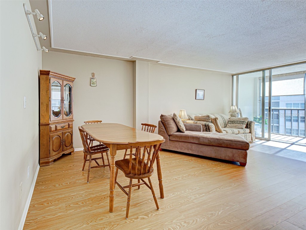 244 Saint Augustine Avenue #503 Venice FL 34285 N6141000 image11