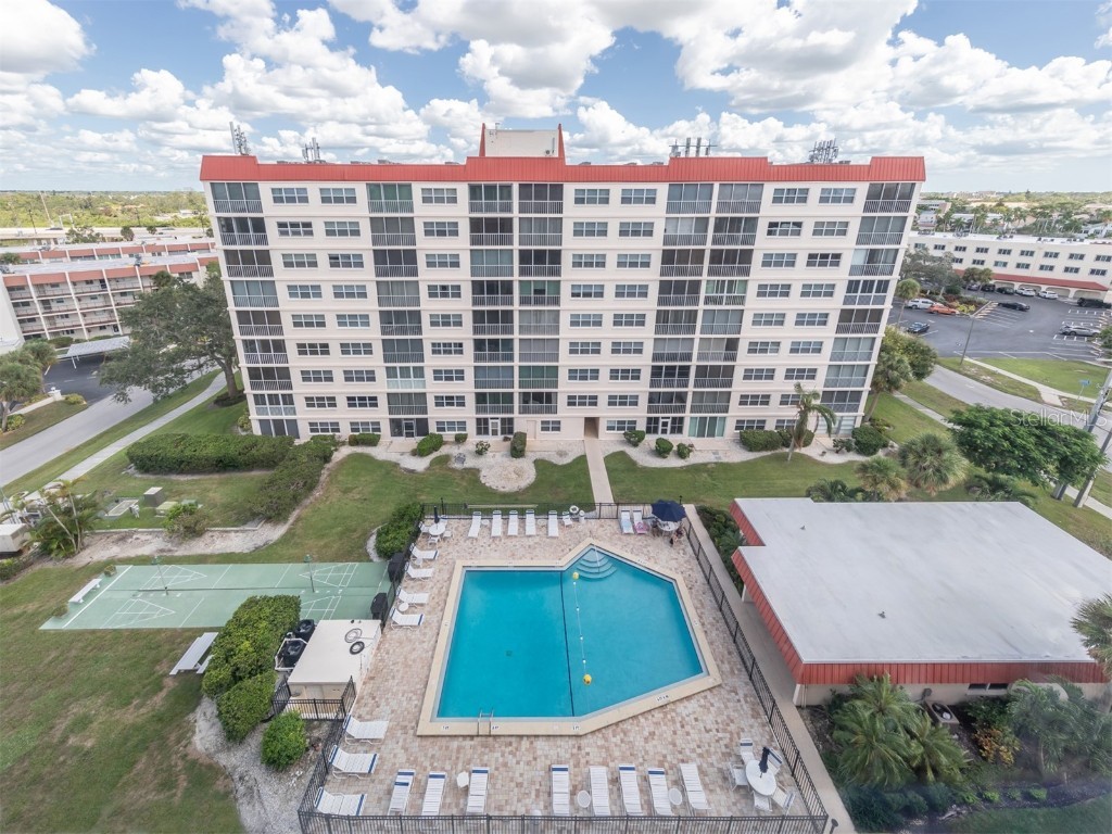 244 Saint Augustine Avenue #904 Venice FL 34285 N6128656 image1