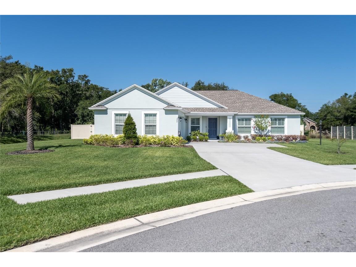 244 Whispering Oaks Way Auburndale FL 33823 L4937099 image1