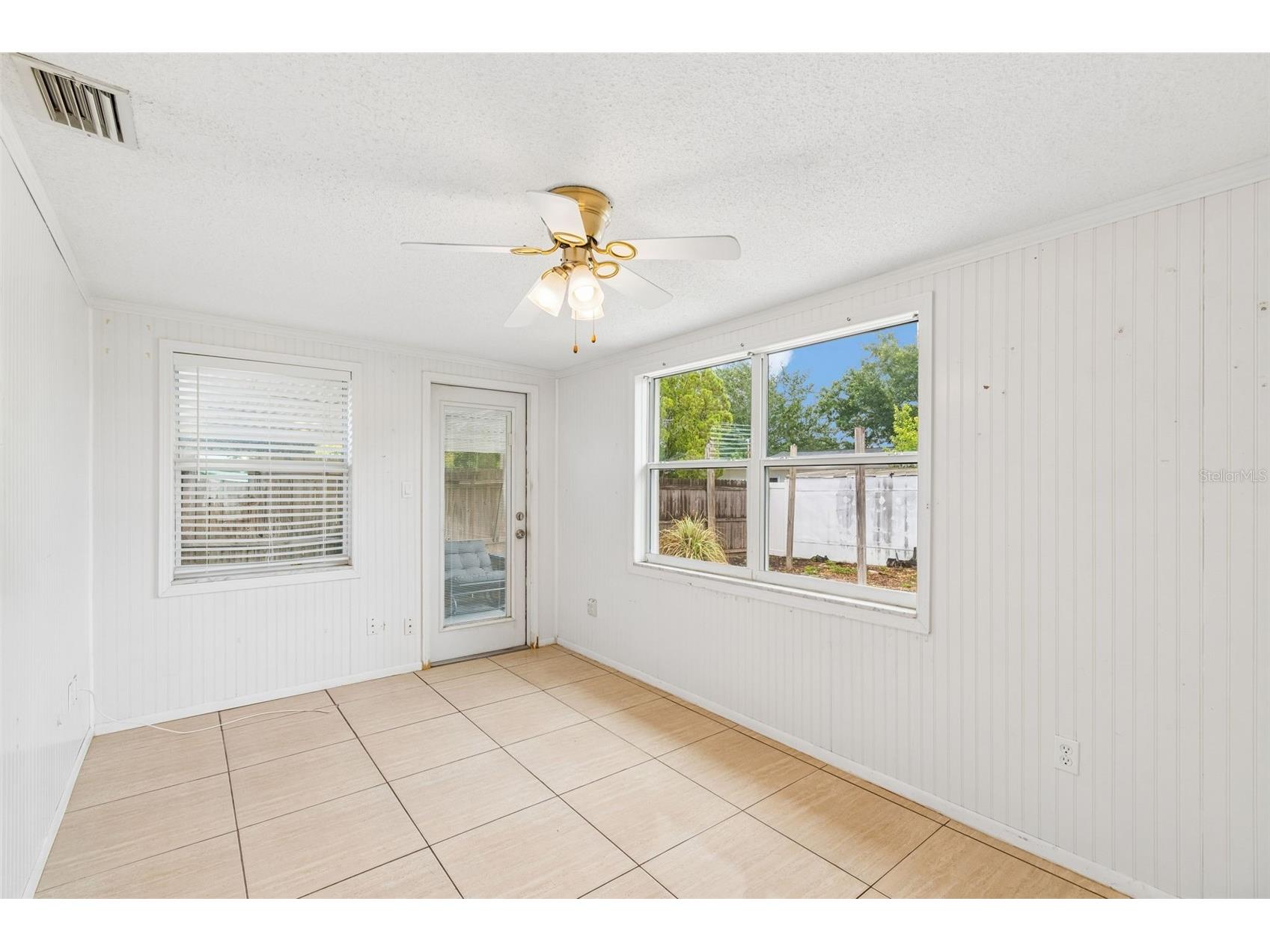 2440 Arcadia Road Holiday FL 34690 W7886180 image16