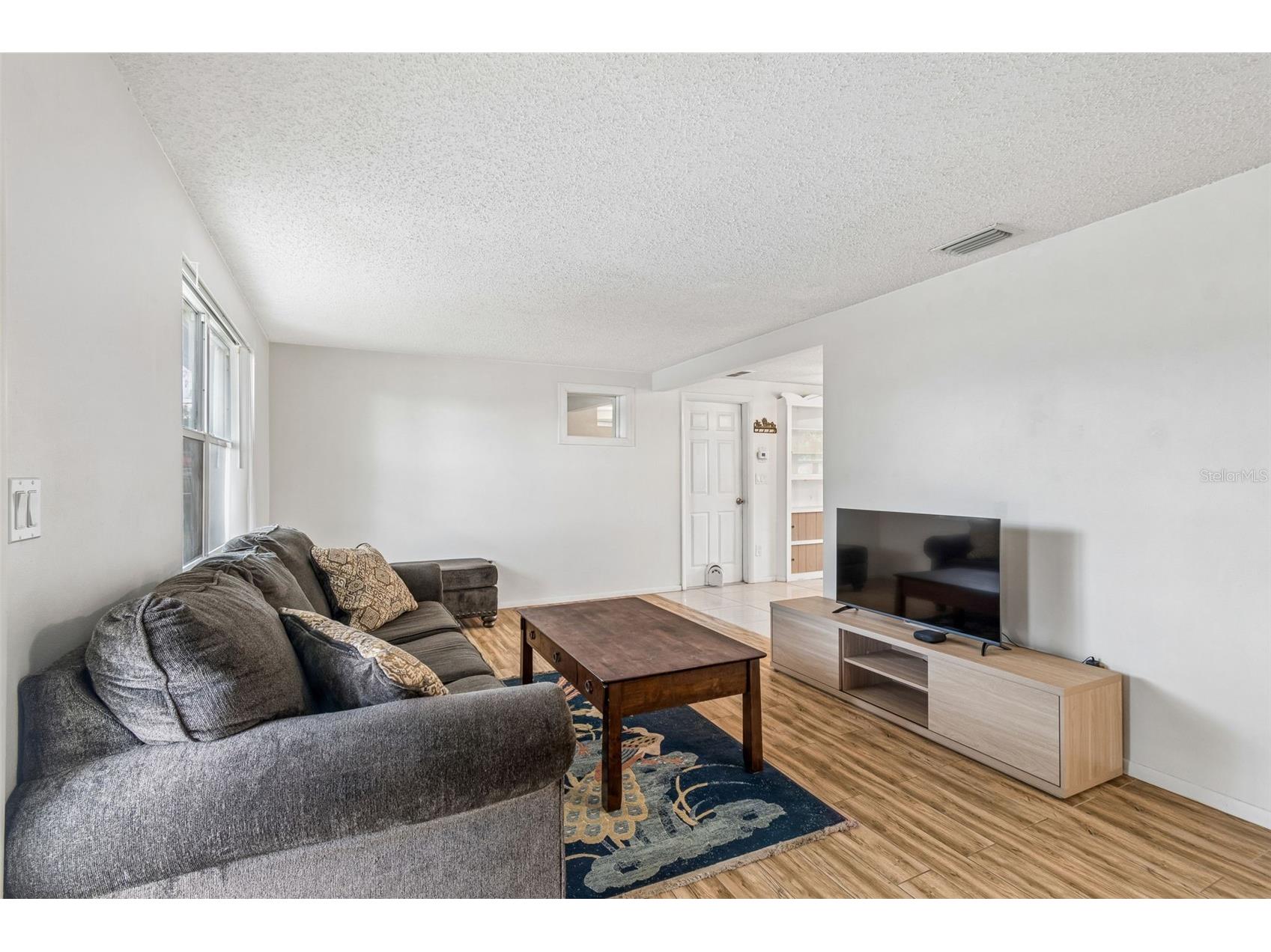 2440 Arcadia Road Holiday FL 34690 W7886180 image3