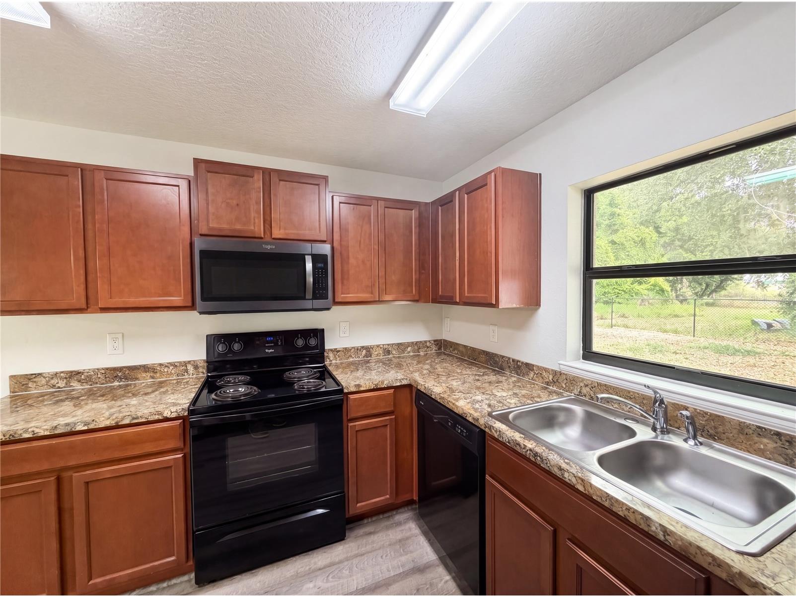 2440 Bracknell Forest Trail Tavares FL 32778 O6401822 image10